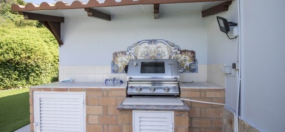 barbecue.jpg Holiday home in Portugal villa booking
