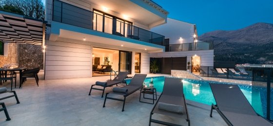 beachfront_villa_absoluta_83.jpg Book a villa in Dubrovnik Region