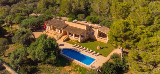 Book a villa in Spain
