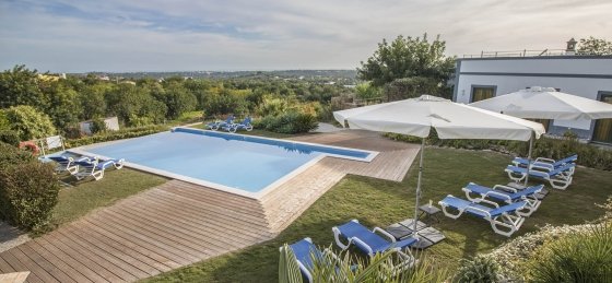 exterior10.jpg Book a villa in Almancil