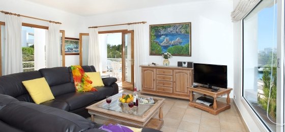 Villa holidays in Cala d'Or