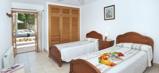 Book a villa holiday in Spain