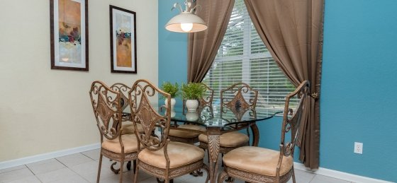 Book a villa in Windsor Hills