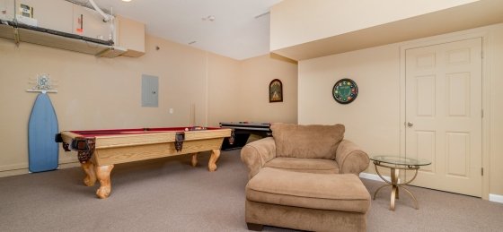 Villa rentals in Windsor Hills