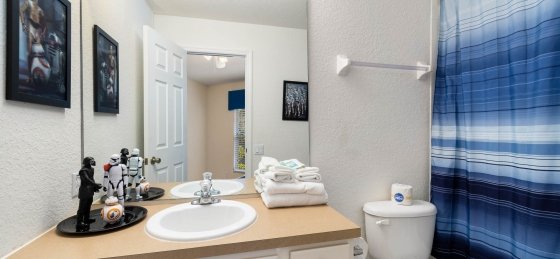 Book a villa holiday in Windsor Hills