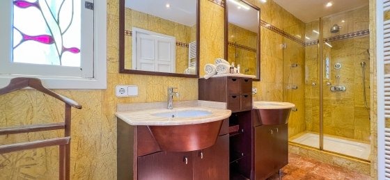 img_8320.jpg Villas in Spain