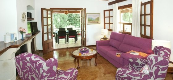 rotger_-_saloon_2_2400x1600.jpg Holiday villas in Balearic Islands