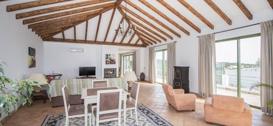 sala1.6.jpg Villa holidays in Algarve