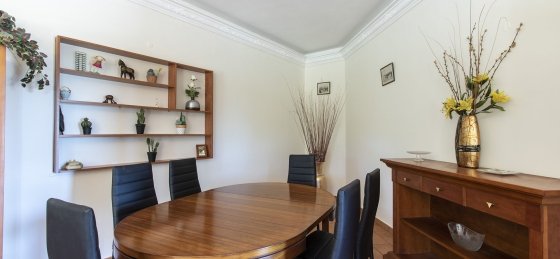 sala2.jpg Book a villa in Almancil