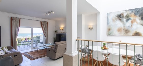 sala4.jpg Book a villa in Albufeira