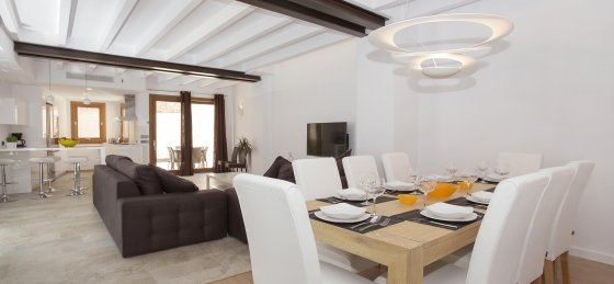sebastia_-_saloon_0.jpg Book a villa holiday in Pollensa