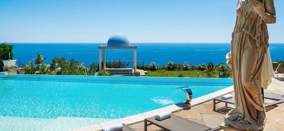 08.jpg Book a villa holiday in Taormina