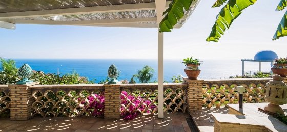 41.jpg Book a villa holiday in Italy