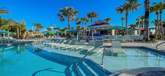 image_162793044.jpeg Book a villa in United States