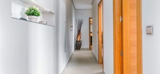 pasillo_planta_superior.jpg Book a villa in Mijas