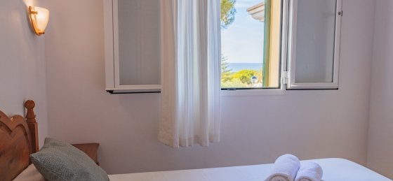 v155_hab3-2.jpg Holiday home in Spain villa booking