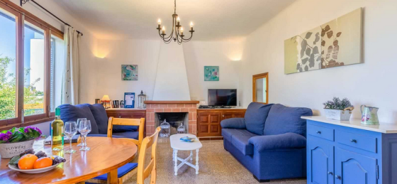 Book a villa in Cala d'Or