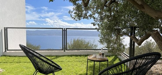 zapad_travnjak.jpg Book a villa in Dalmatia