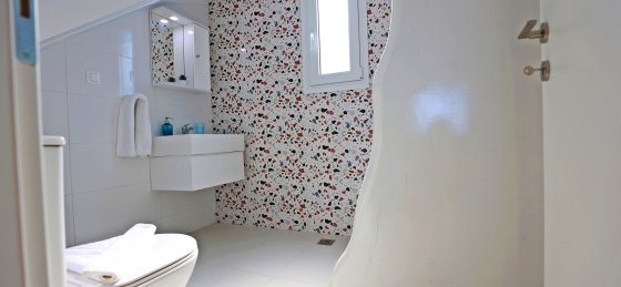 111_10.jpg Book a villa in Greece