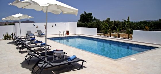 13.jpg Villas in Greece