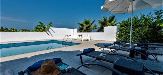 14.jpg Villa in Greece to rent
