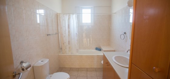 16.jpg Book a villa holiday in Protaras