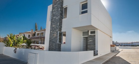 20.jpg Book a villa holiday in Protaras