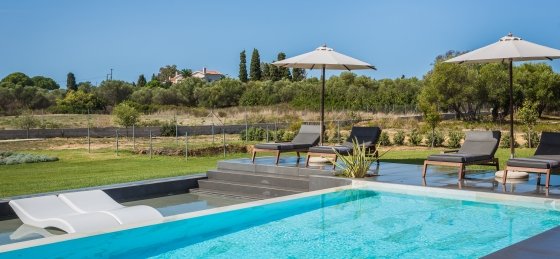 Villa rentals in Greece