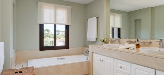 32.jpg Villa holidays in Spain