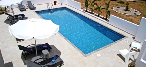 3a.jpg Villas in Greece