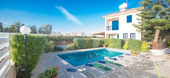 4.jpg Holiday home in Cyprus villa booking