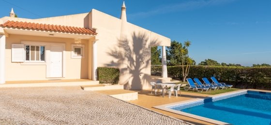 castelo_02_hr_1_de_1.jpg Villas in Portugal