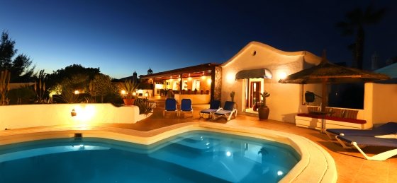 dos_piedras-night-8.jpg Holiday villas in Spain