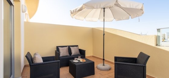 exterior_2.jpg Book a villa holiday in Algarve