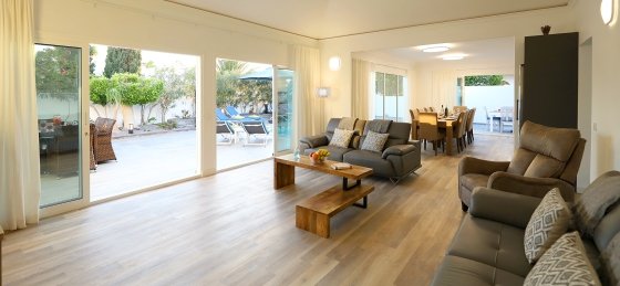 juliet-lounge-3a.jpg Book a villa in Canary Islands