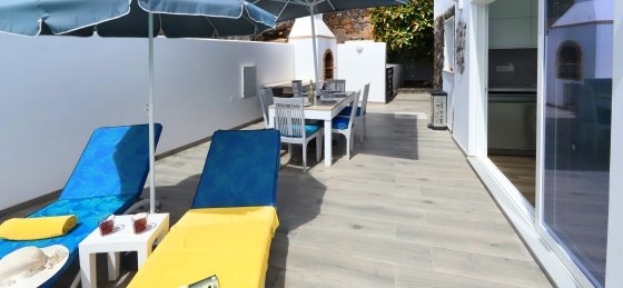 juliet-outside-new-bbq_area_3.jpg Holiday home in Spain villa booking