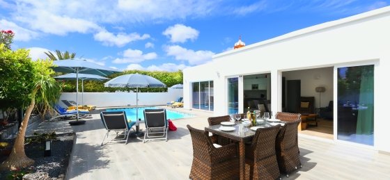 juliet-outside-new-pool-4.jpg Villa holidays in Canary Islands