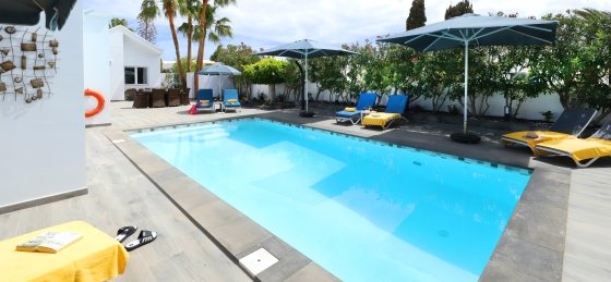 juliet-outside-new-pool-7.jpg Villas in Lanzarote