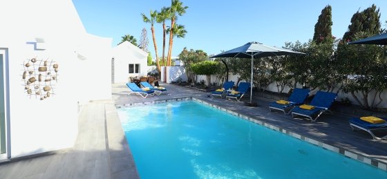 juliet-pool-1.jpg Holiday villas in Puerto del Carmen