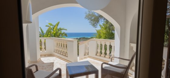 maitreya_hab_naranja-5.jpg Book a villa holiday in Balearic Islands