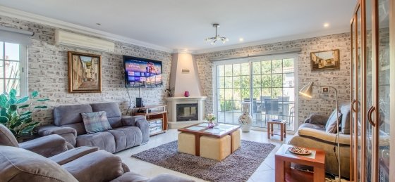 sala1.jpg Villa holidays in Portugal