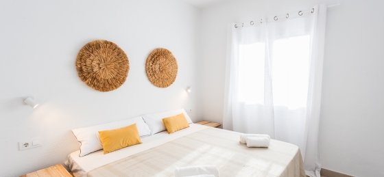 v49a_hab1-1-2.jpg Holiday home in Menorca villa booking