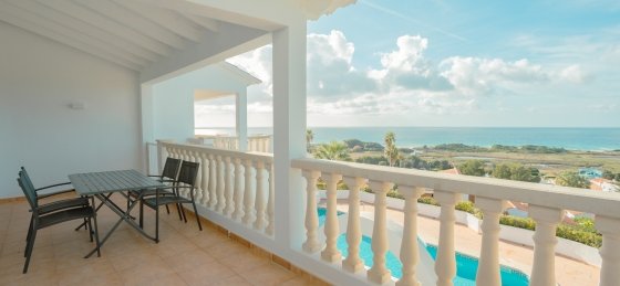 v49a_terraza-2.jpg Villa rentals in Menorca