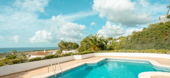 v49b_piscina-1-2.jpg Holiday home in Menorca villa booking