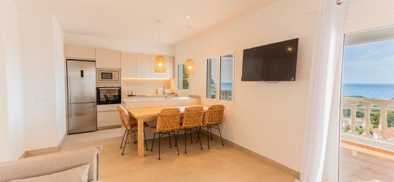 v49b_salon-1-4.jpg Book a villa holiday in Spain