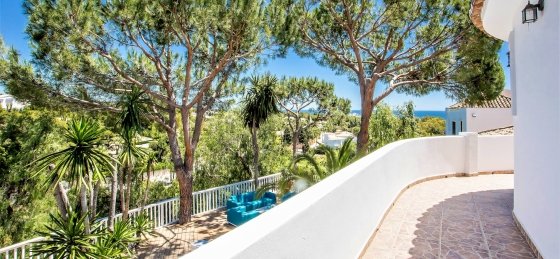 villa-akazien.jpg Book a villa in Marbella