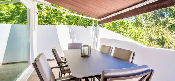 villa-essbereich.jpg Book a villa in Spain