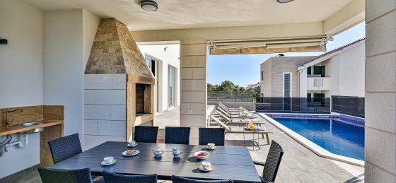 5dm45308.jpg Villas in Croatia