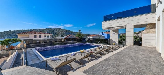 5dm45326.jpg Holiday villas in Dalmatia