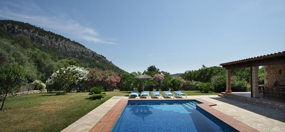 caragola_-_swimming_pool_08_2400x1600.jpg Villas in Pollensa